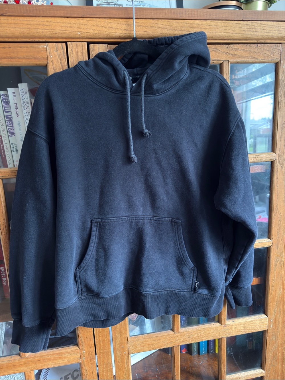 Aritzia TNA Black Oversized Fleece Hoodie Size 2